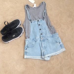Forever 21 denim overall shorts and shirt size 24